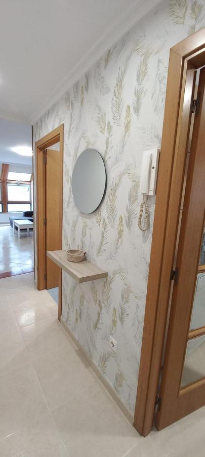 Miramar Apartment Viveiro Luaran gambar